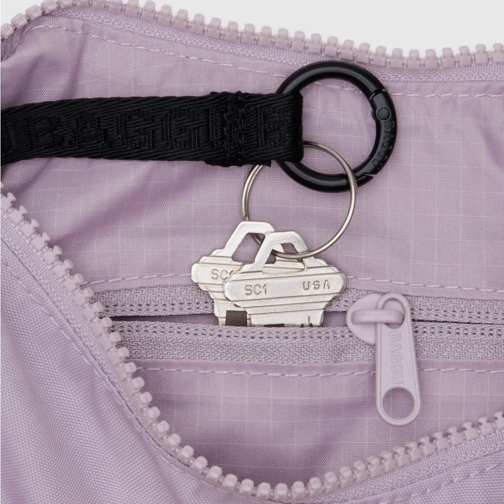 BAGGU Lavender Crossbody Shoulder Bag - SMALL **sold out color** - Picture 2 of 6